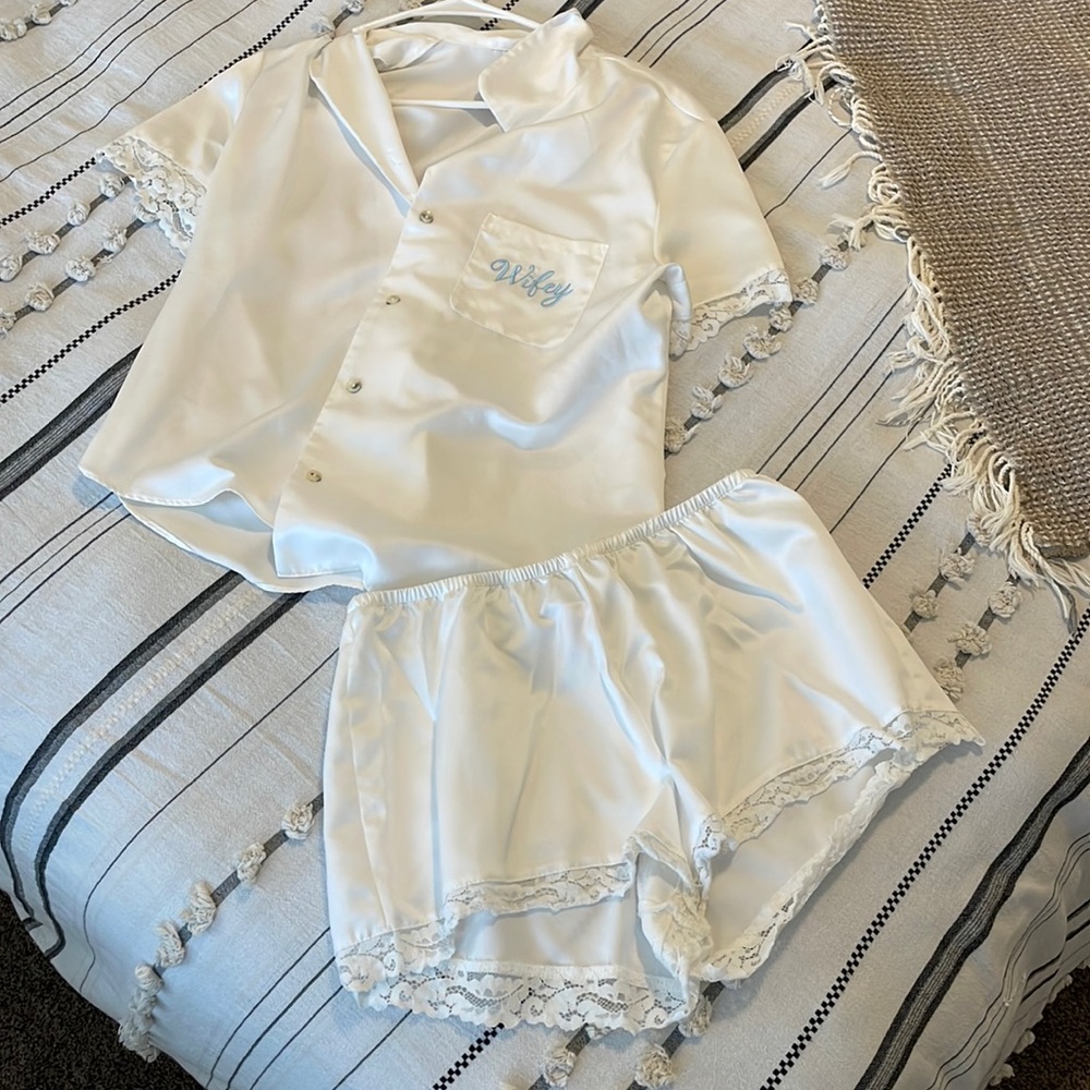 Bridal pajamas